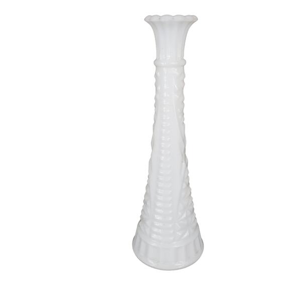VINTAGE ANCHOR HOCKING WHITE MILK GLASS 9" VASE STARS AND BARS - Picture 1 of 5